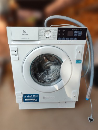 Electrolux e772f402bl built - e772f402bl,